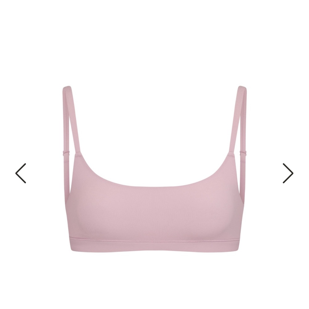 FITS EVERYBODY SCOOP BRALETTE
DUSK